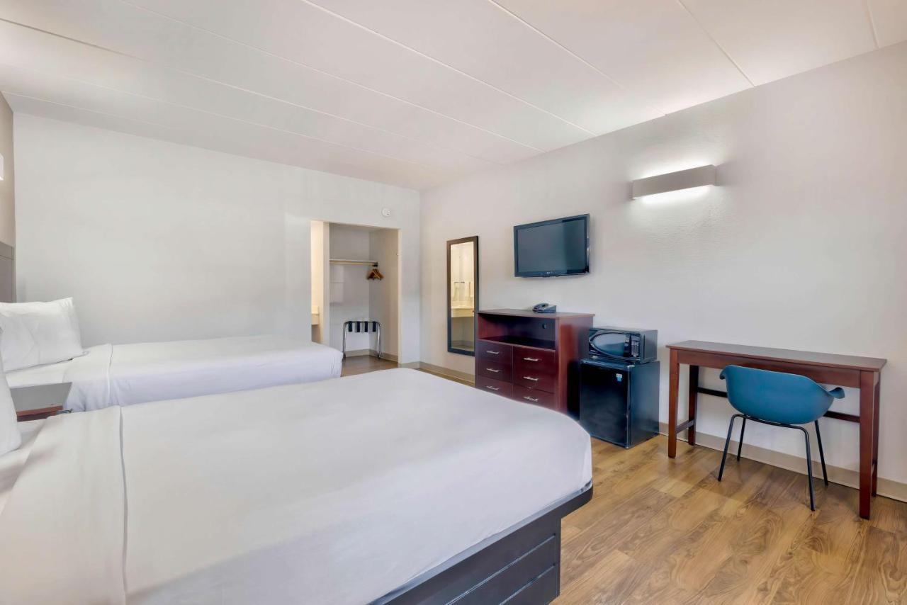 Motel 6-Falls Church, Va - Arlington Boulevard Ngoại thất bức ảnh