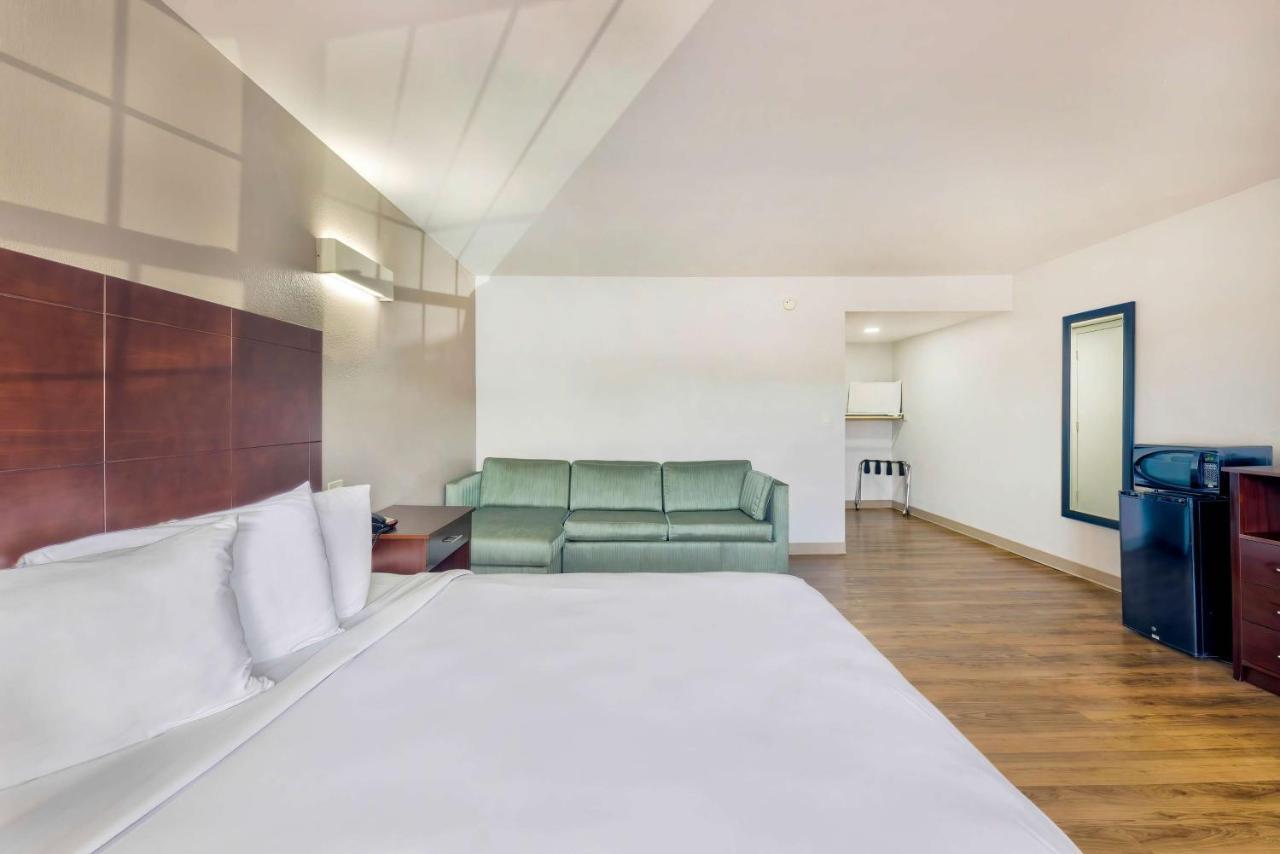 Motel 6-Falls Church, Va - Arlington Boulevard Ngoại thất bức ảnh