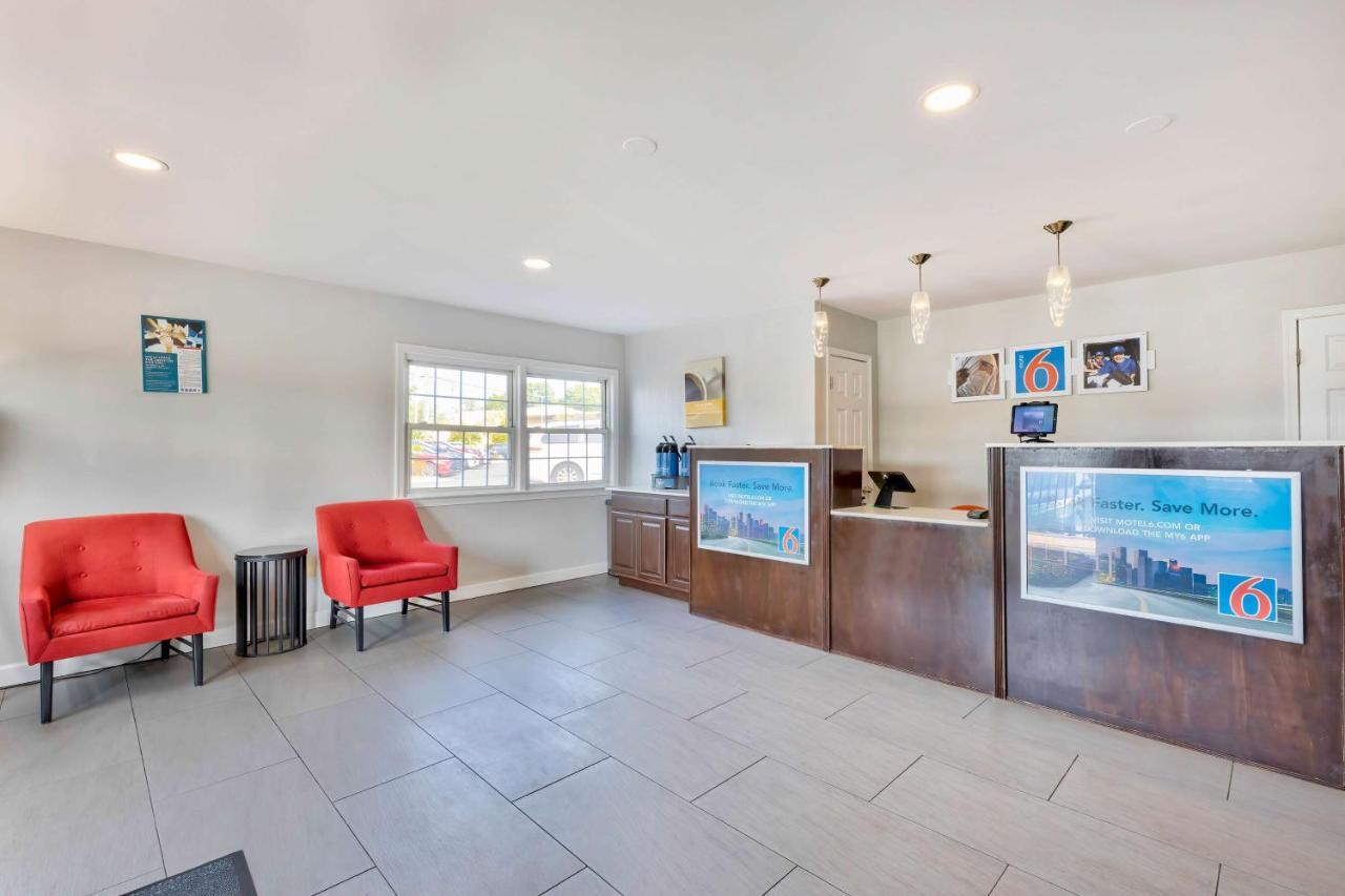 Motel 6-Falls Church, Va - Arlington Boulevard Ngoại thất bức ảnh