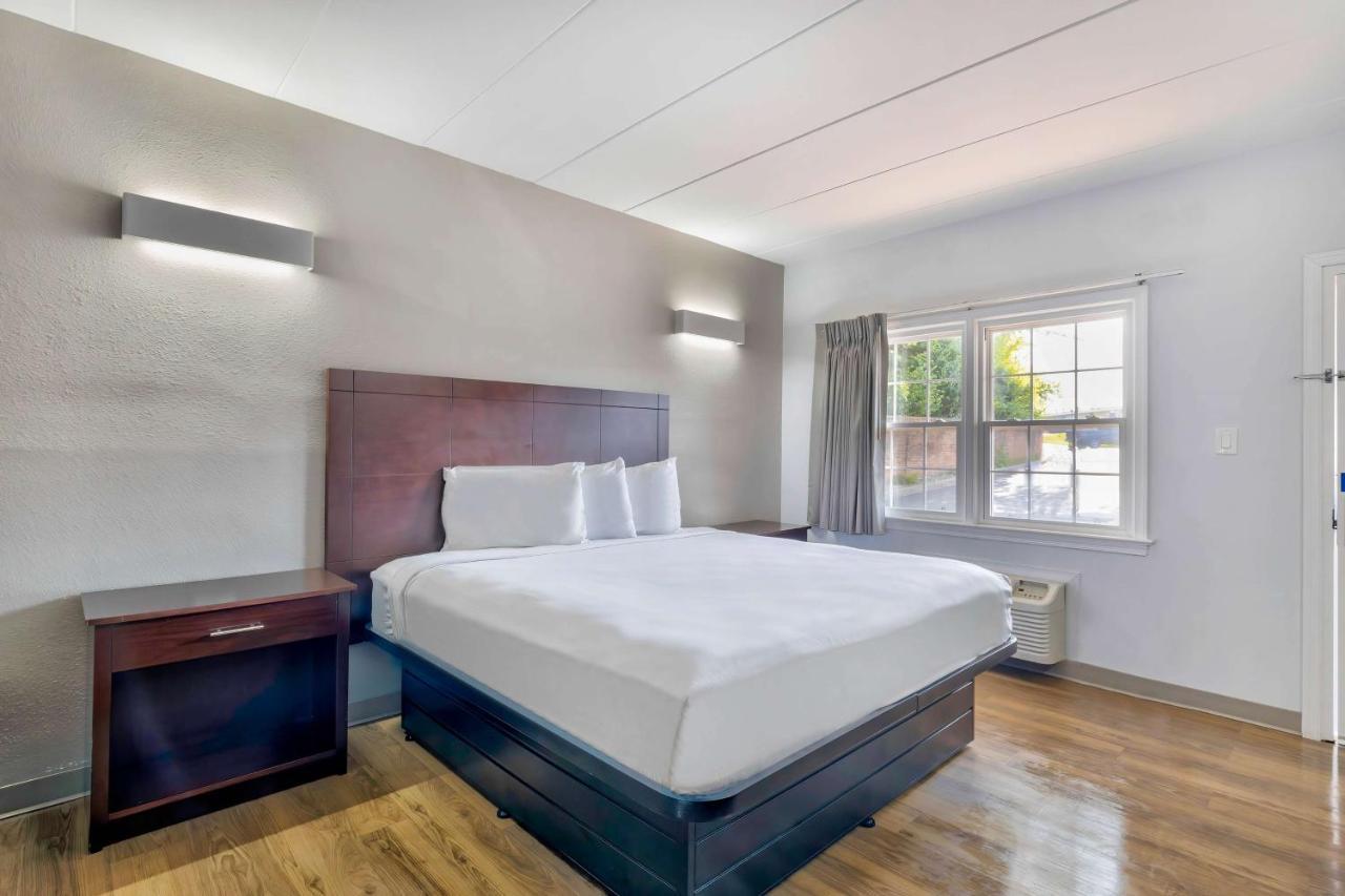 Motel 6-Falls Church, Va - Arlington Boulevard Ngoại thất bức ảnh